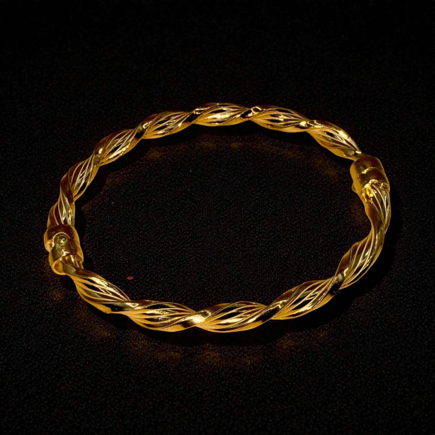 Children’s Mini Twist Gold Bangle